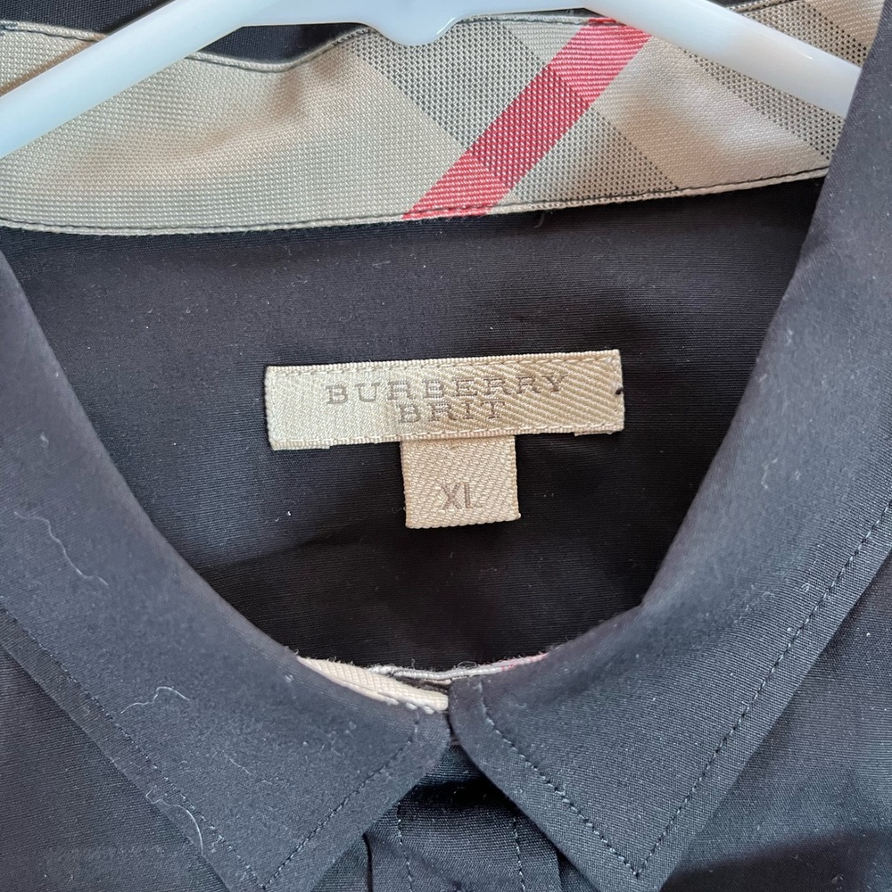 NWT Woman’s Burberry Brit Black Button Down Shirt - Picture 2 of 7